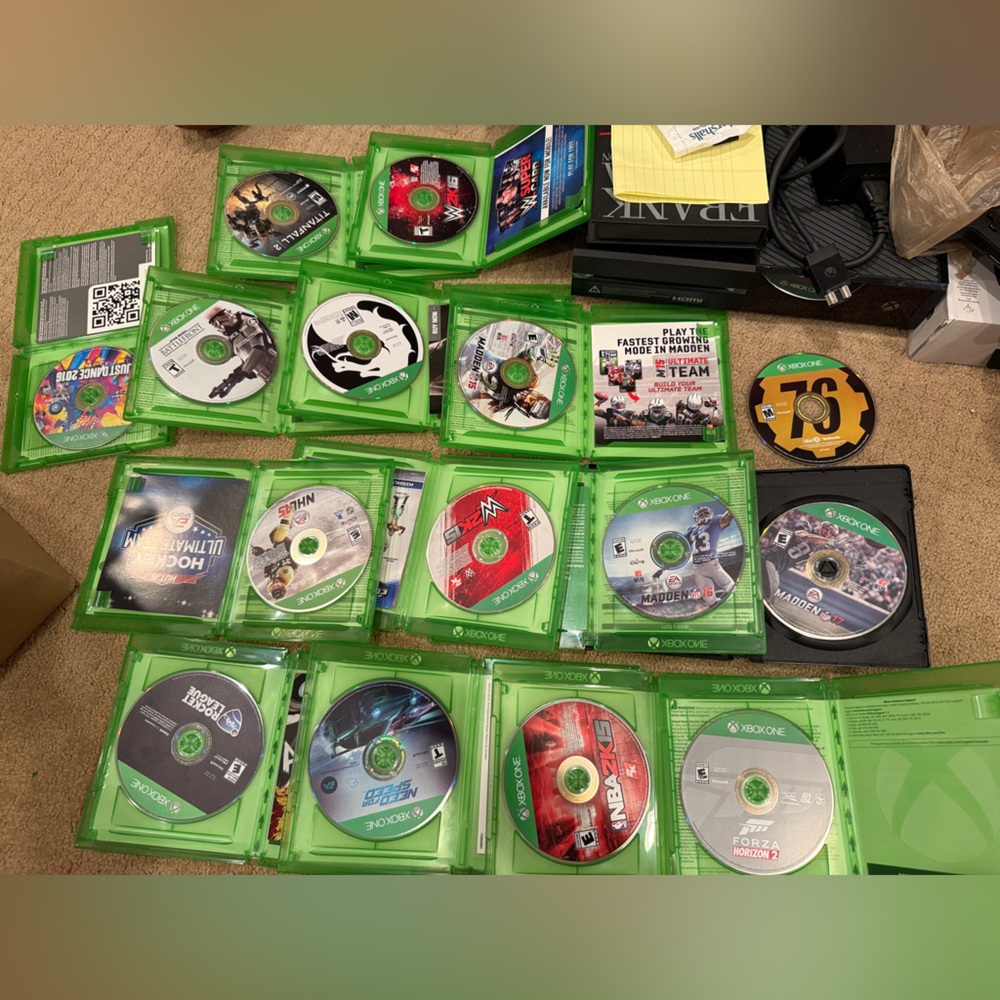 Video Game Collection - Picture 2 of 2